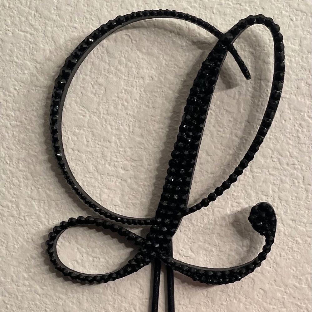 Cake topper